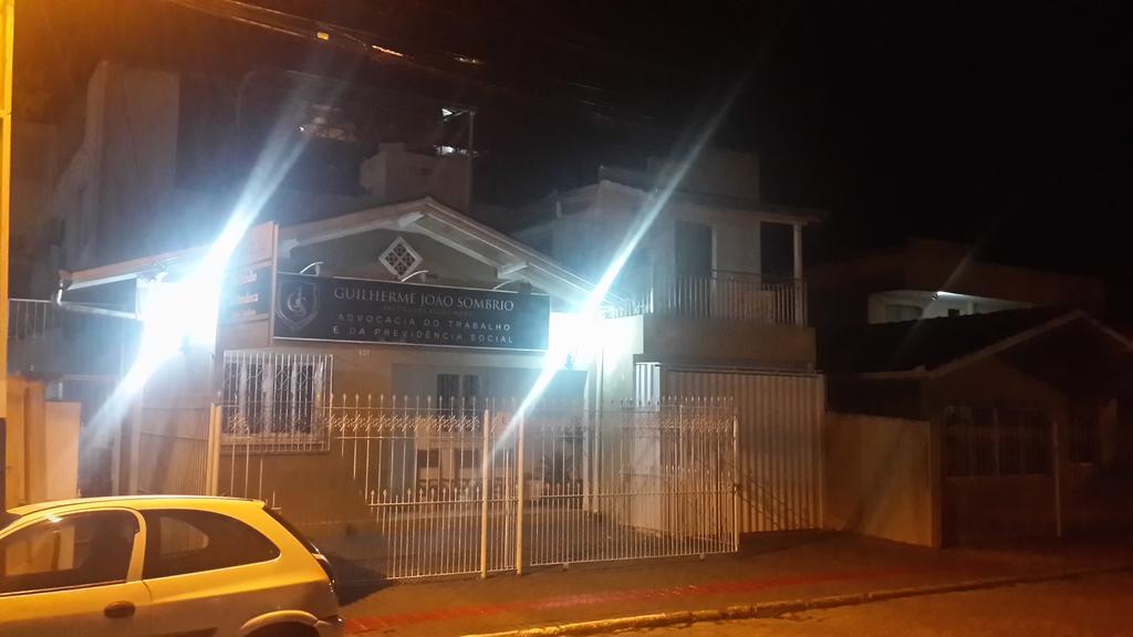 شقة Quitinete Balneario Balneário Camboriú المظهر الخارجي الصورة