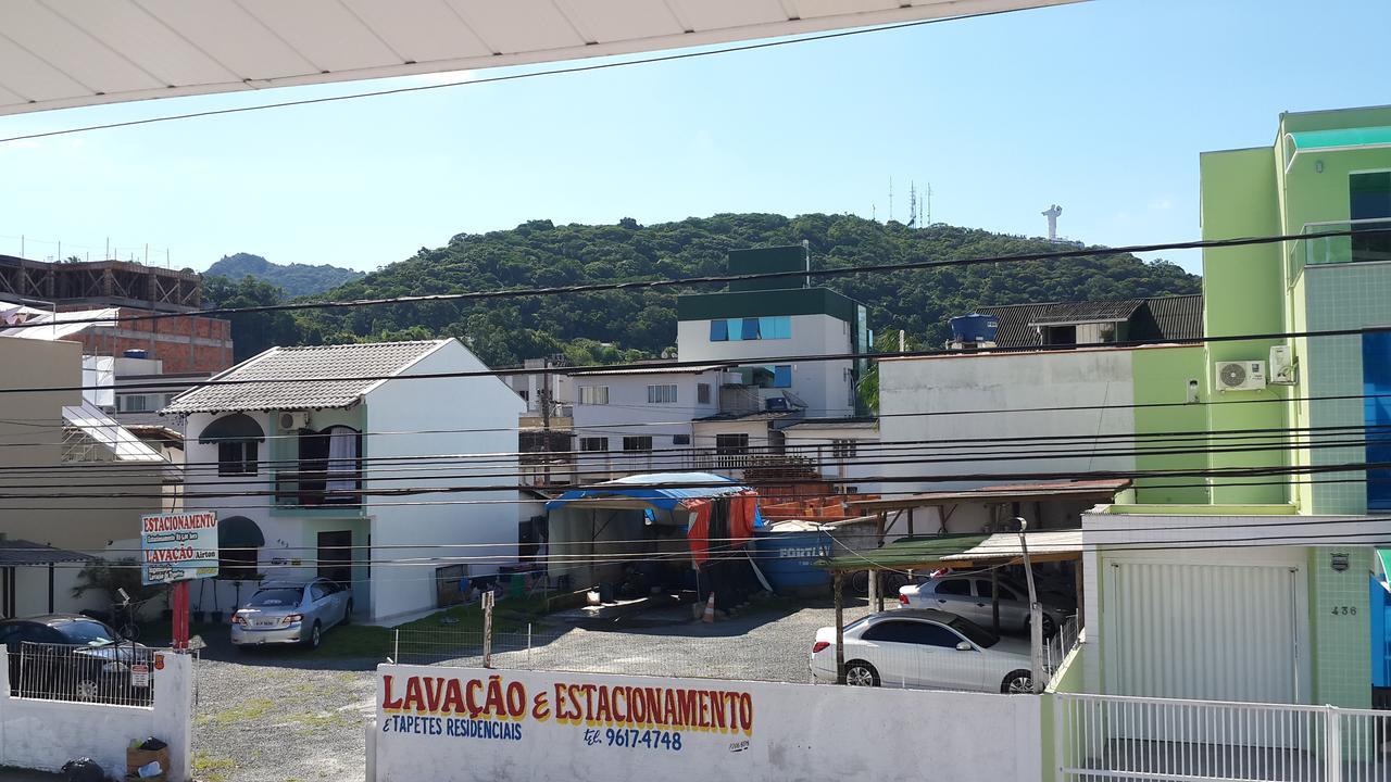 شقة Quitinete Balneario Balneário Camboriú المظهر الخارجي الصورة